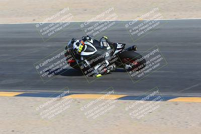 media/Jan-14-2024-SoCal Trackdays (Sun) [[2e55ec21a6]]/Turn 10 Inside (110pm)/